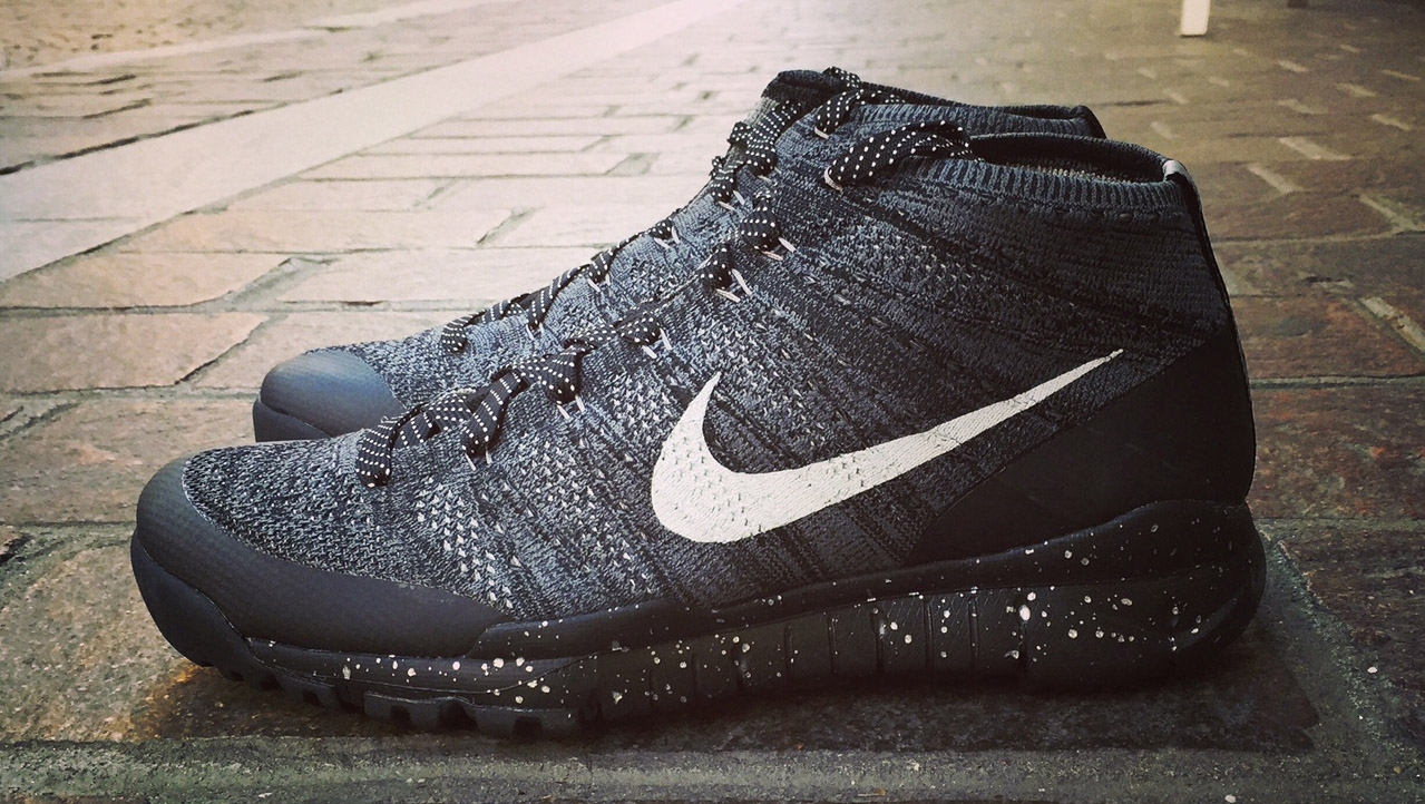 nike flyknit chukka fsb black