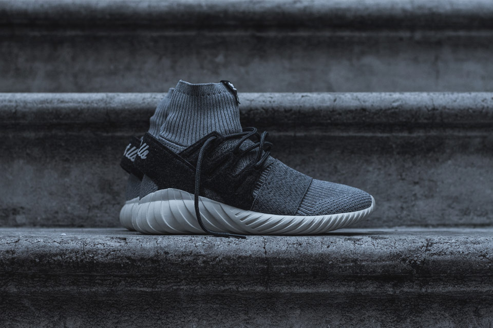 Adidas tubular boom on sale