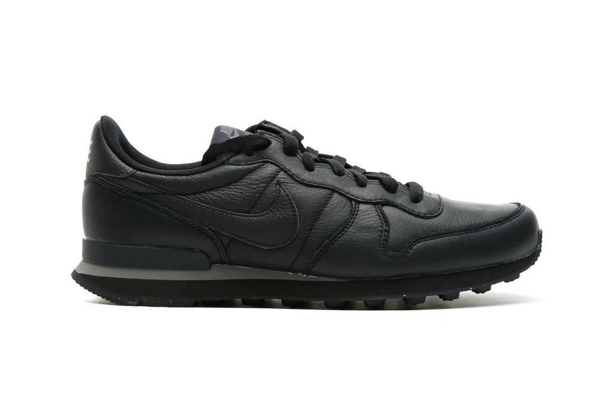 internationalist black