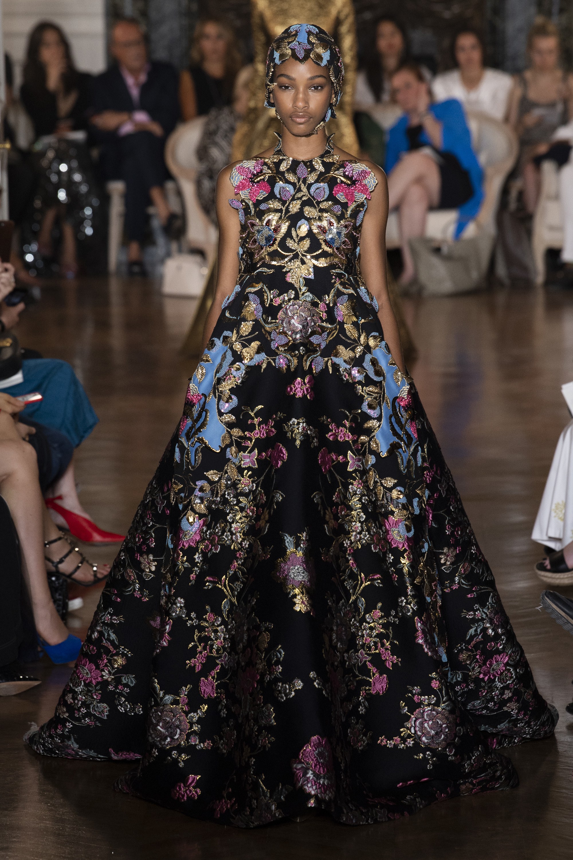 Valentino couture. Valentino Кутюр. Valentino Haute Couture. Валентино коллекции от Кутюр. Valentino ss2018 Haute Couture.