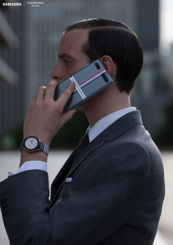 Thom Browne e Samsung