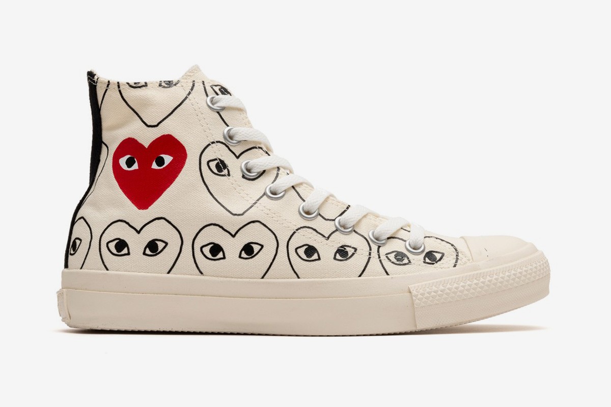 scarpe con il cuore converse